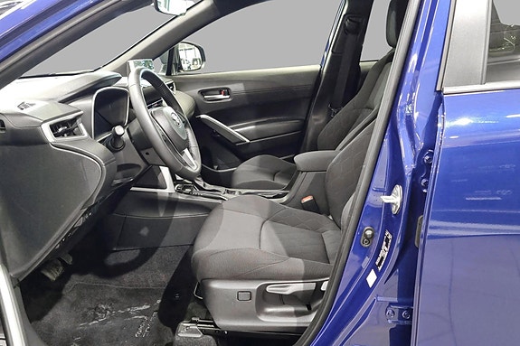 Toyota Corolla Cross 10 of 21