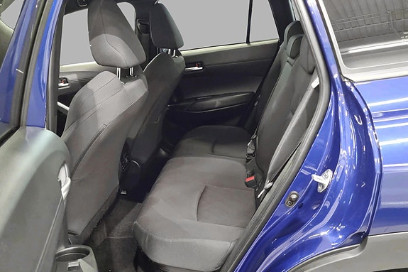 Toyota Corolla Cross 16 of 21