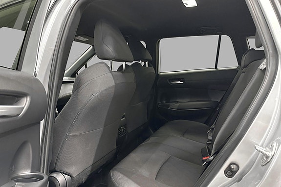 Toyota Corolla Cross 17 of 21