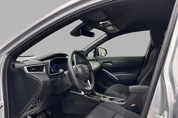 Toyota Corolla Cross 10 of 21