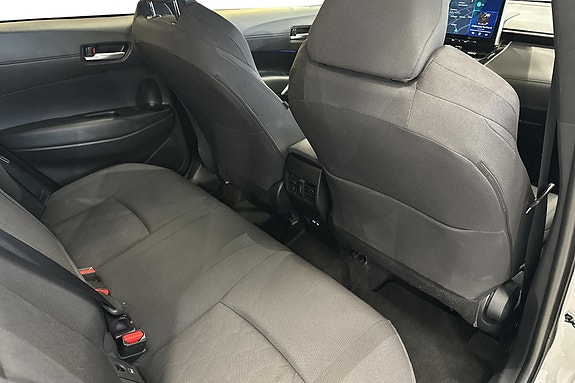 Toyota Corolla Cross 16 of 22