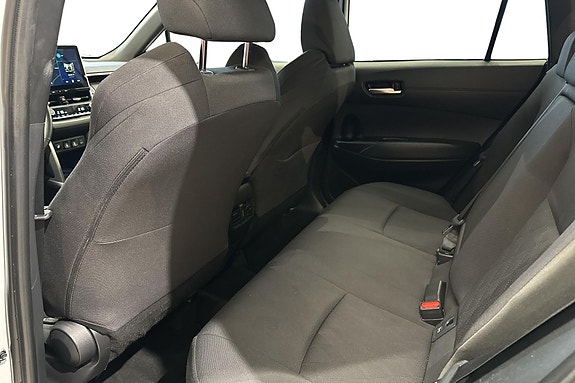 Toyota Corolla Cross 17 of 22