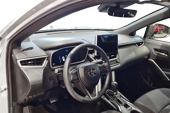 Toyota Corolla Cross 9 of 22
