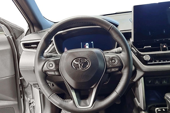 Toyota Corolla Cross 11 of 22