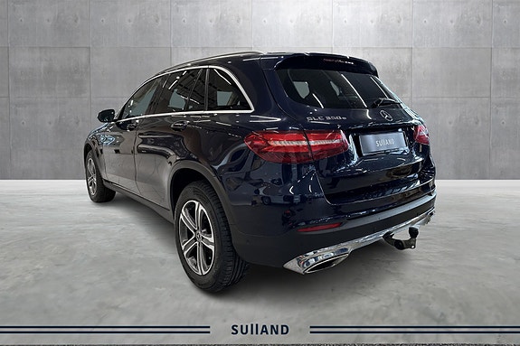 Mercedes-Benz GLC350 e 3 of 21