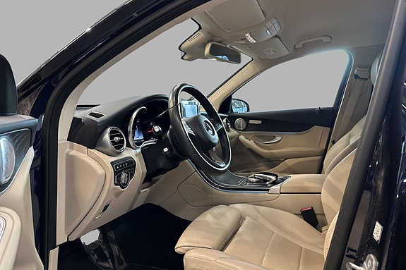 Mercedes-Benz GLC350 e 10 of 21