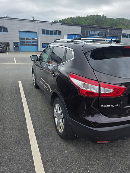 Nissan Qashqai 3 of 5