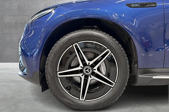 Mercedes-Benz EQC400 20 of 24