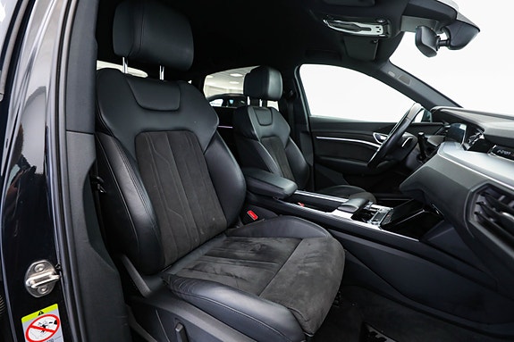 Audi e-tron Sportback 19 of 30