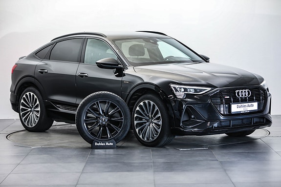 Audi e-tron Sportback 2 of 30