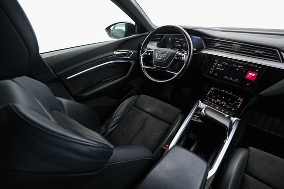 Audi e-tron Sportback 22 of 30