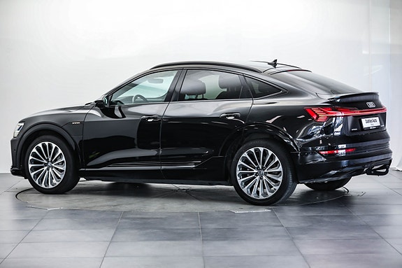 Audi e-tron Sportback 9 of 30