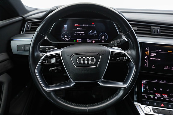 Audi e-tron Sportback 24 of 30