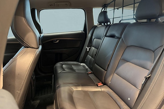 Volvo XC70 19 of 24