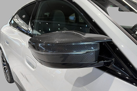 BMW i4 15 of 23