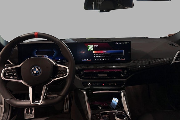 BMW i4 10 of 23