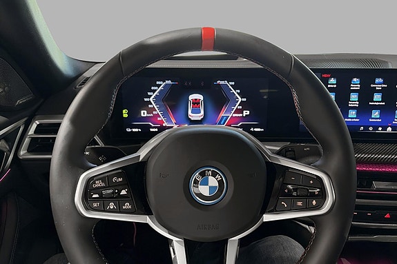 BMW i4 12 of 23
