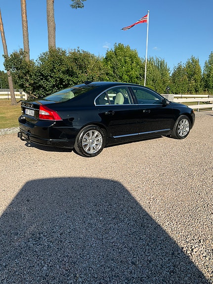 Volvo S80 5 of 5