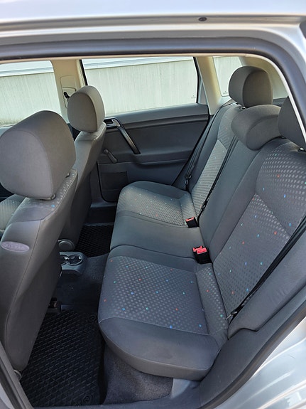 Volkswagen Polo 10 of 30