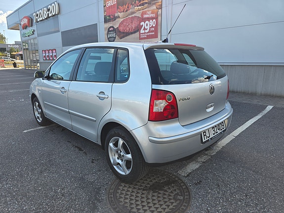 Volkswagen Polo 6 of 30