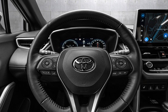 Toyota Corolla Cross 15 of 24
