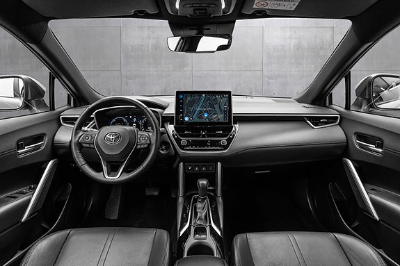 Toyota Corolla Cross 14 of 24