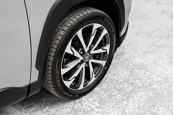 Toyota Corolla Cross 9 of 24