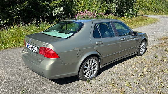 Saab 9-5 7 of 23