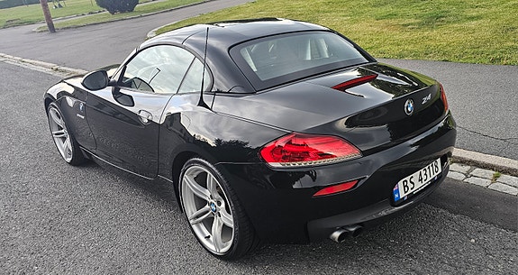 BMW Z4 4 of 5