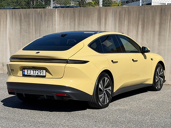 NIO ET5 5 of 5