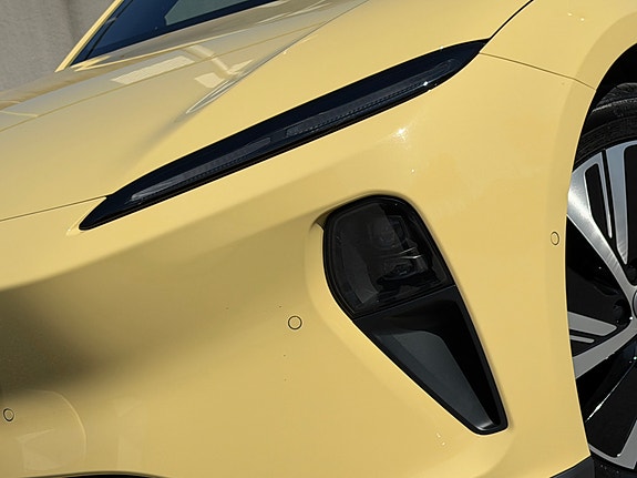 NIO ET5 16 of 30