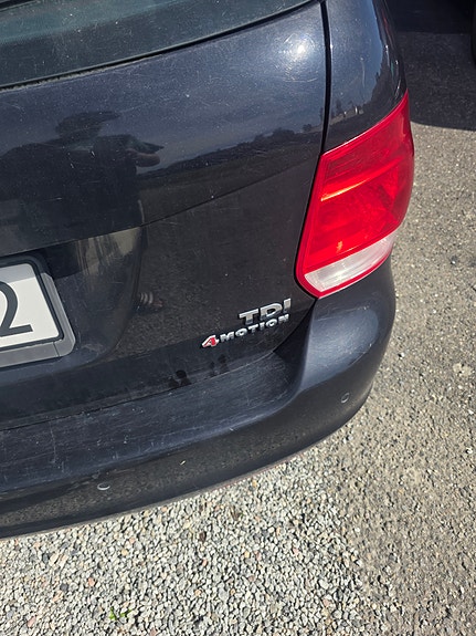 Volkswagen Golf V 3 of 10