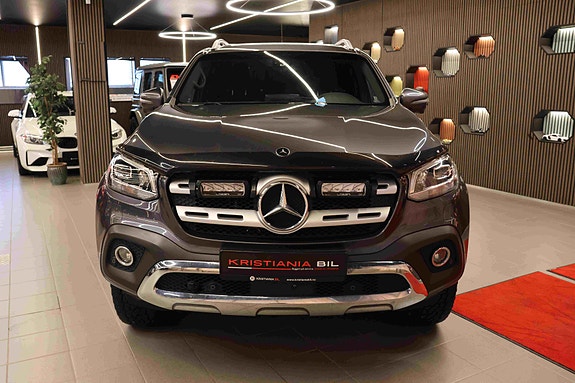 Mercedes-Benz X250 d 3 of 30