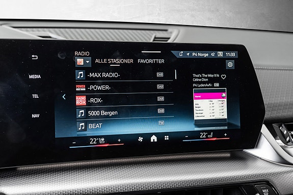 BMW iX2 24 of 30