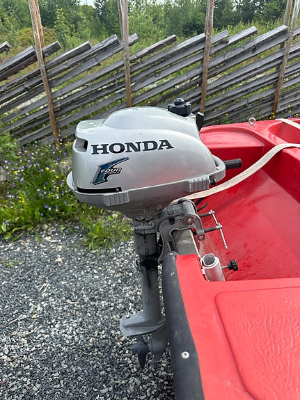 Båt med motor og henger leies ut 5 of 5