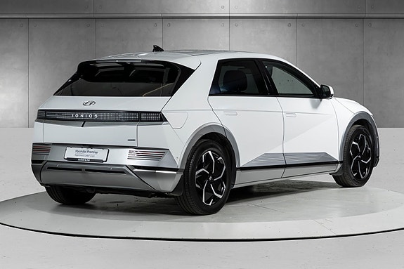 Hyundai Ioniq 5 4 of 30