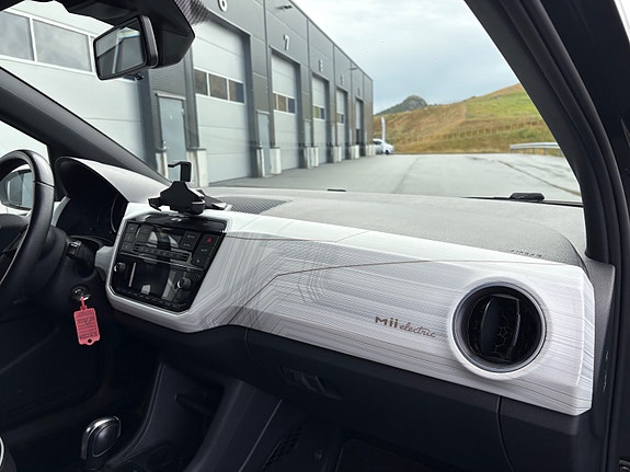 Seat Mii 21 of 30