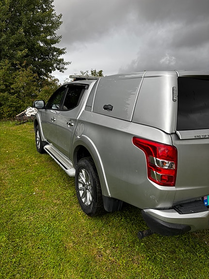 Mitsubishi L200 15 of 17