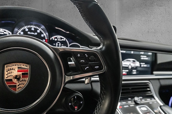Porsche Panamera Turbo S 30 of 30