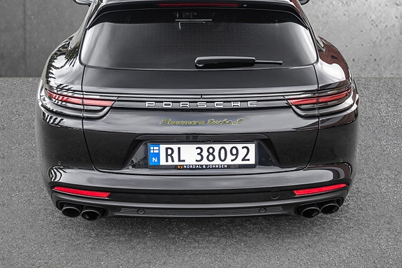Porsche Panamera Turbo S 11 of 30