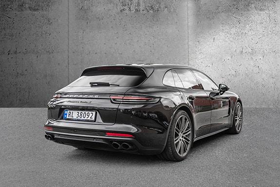 Porsche Panamera Turbo S 9 of 30