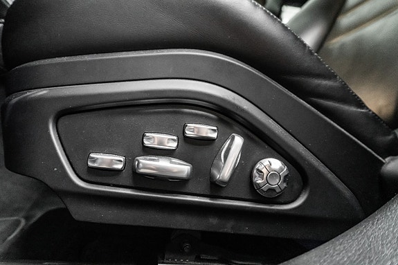 Porsche Panamera Turbo S 19 of 30