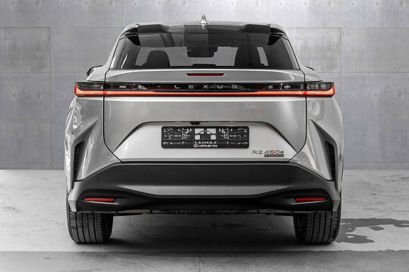 Lexus RZ450e 4 of 27