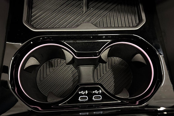 BMW i5 20 of 24