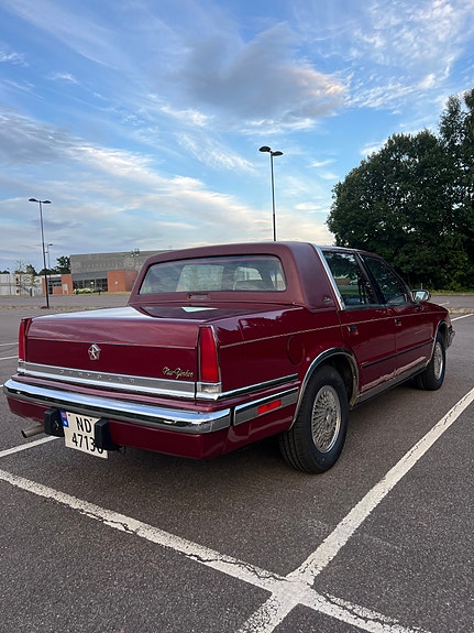 Chrysler New Yorker 5 of 5