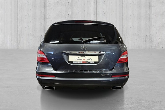 Mercedes-Benz R350 6 of 24
