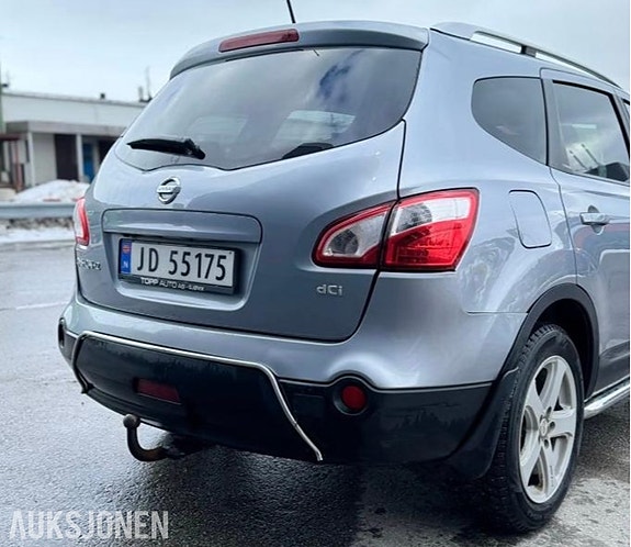 Nissan Qashqai+2 4 of 5