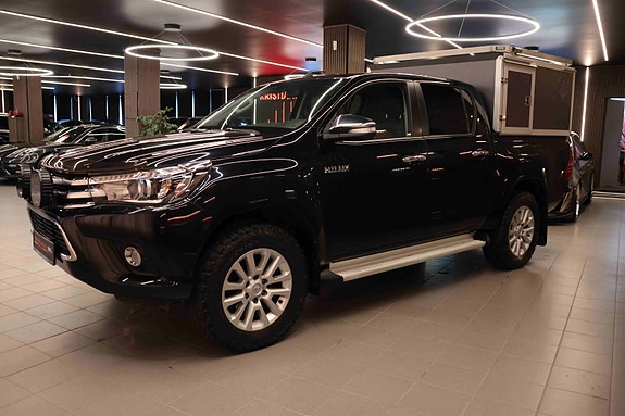 Toyota HiLux 5 of 30