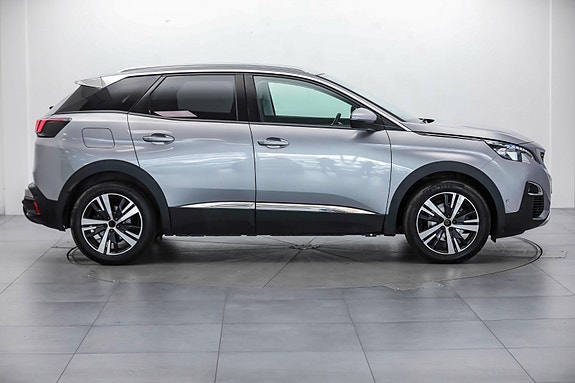 Peugeot 3008 13 of 30