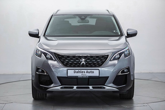 Peugeot 3008 4 of 5